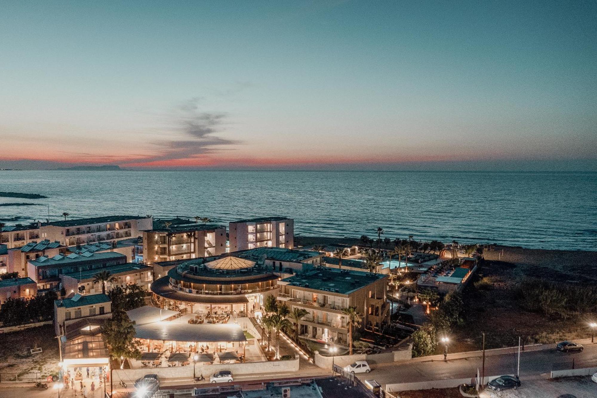 Malia Bay Beach Hotel & Bungalows Exterior foto